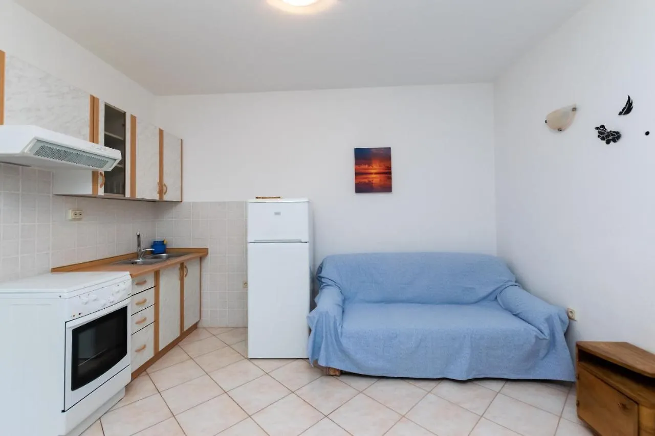 Palit Apartments Mirta